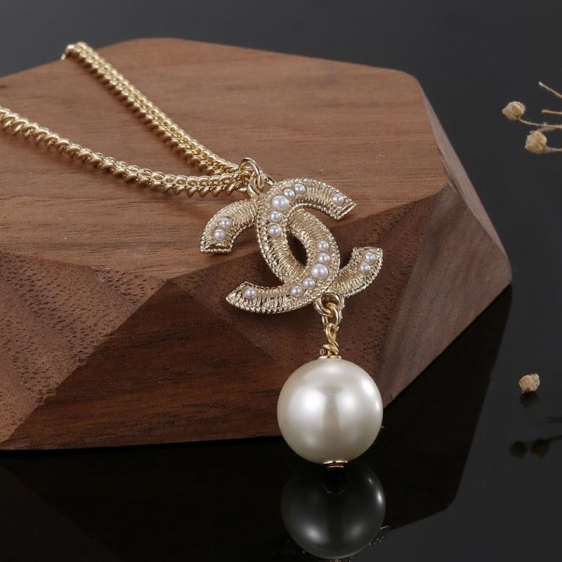 Ch**el necklaces